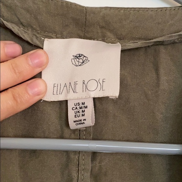 Blazer - Picture 3 of 3